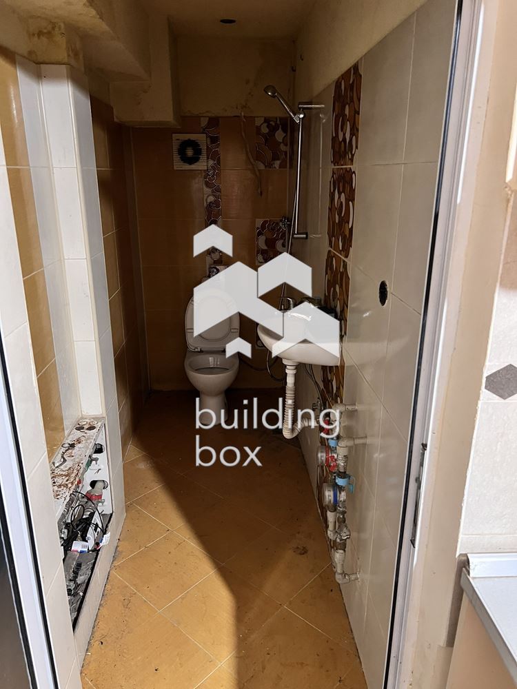 Търговско помещение на две нива - 0