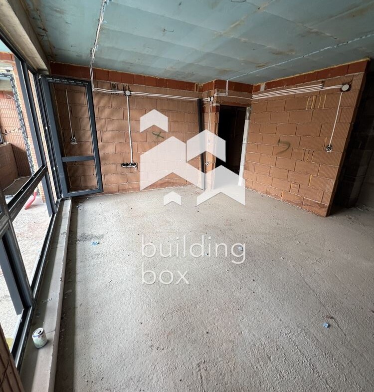 Двустаен апартамент след АКТ14 - кв. Христо Смирненски - 0