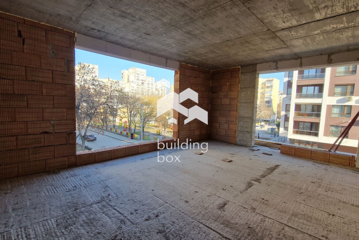 Апартамент с две спални пред АКТ 14 - кв. Тракия - 0