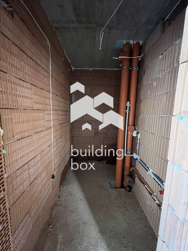 Двустаен апартамент - кв. Остормила - 0