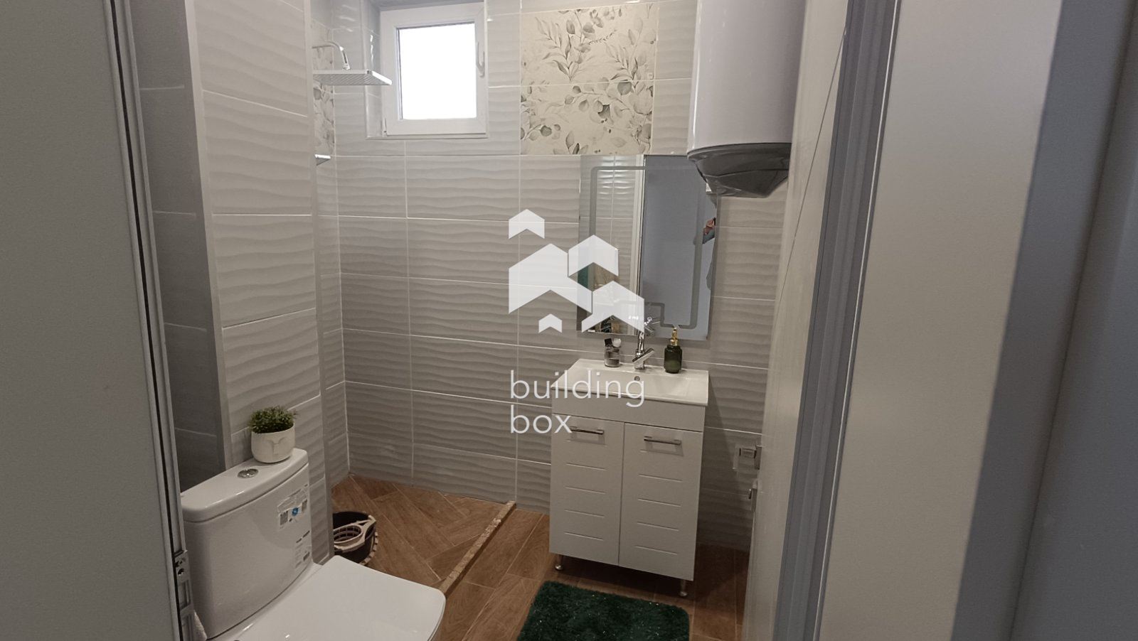 Тристаен апартамент под наем - ТОП Център на гр. Пловдив - 0