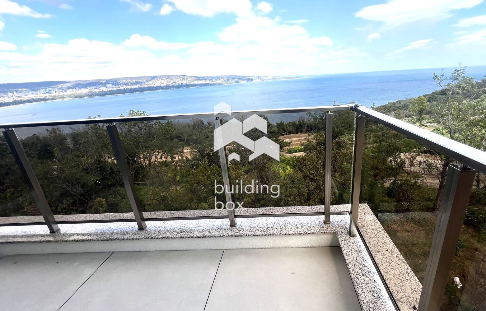 Тристаен апартамент с Морска Панорама - 0