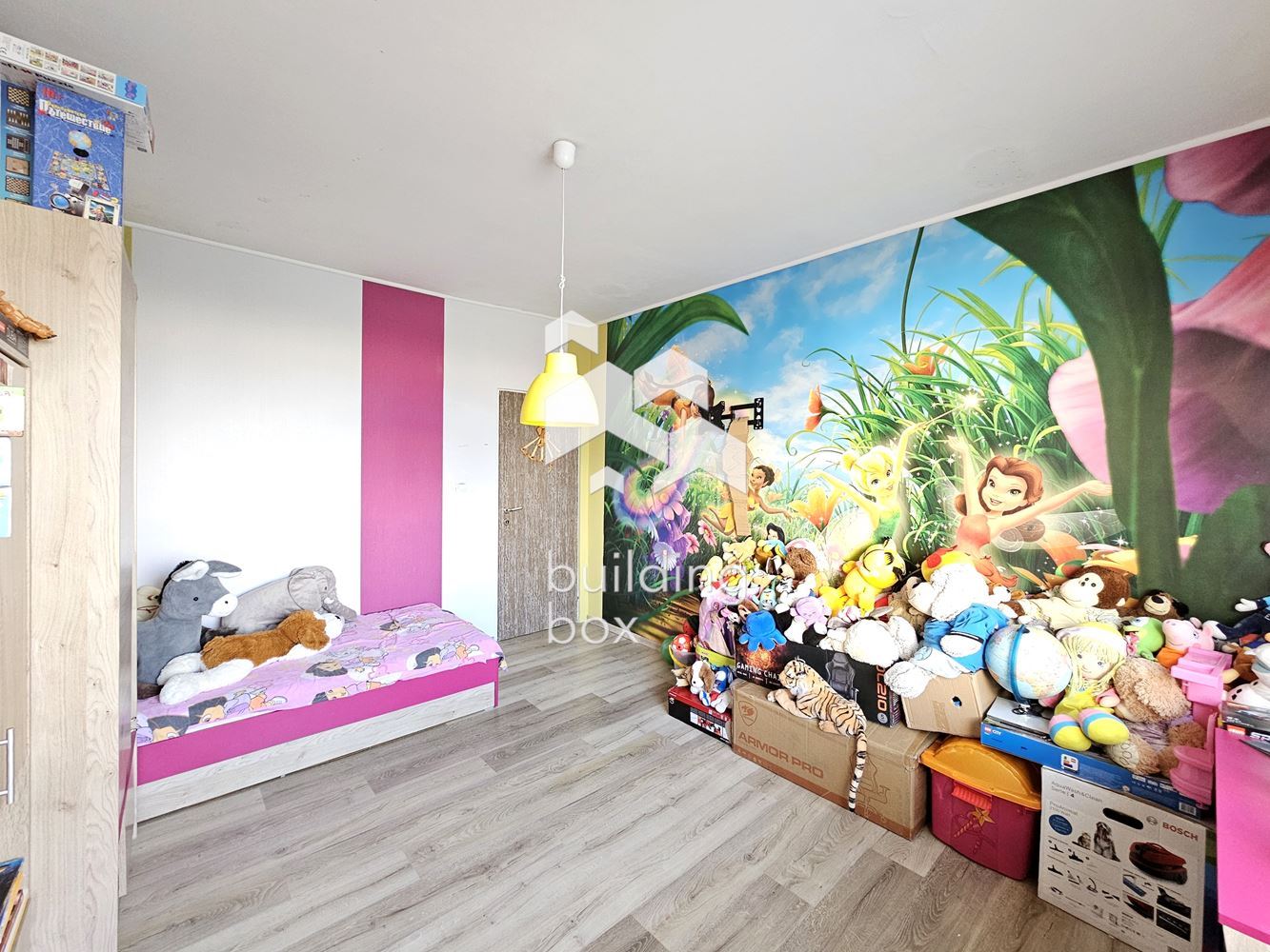 Обзаведен тристаен апартамент - кв. Люлин 3 - 0