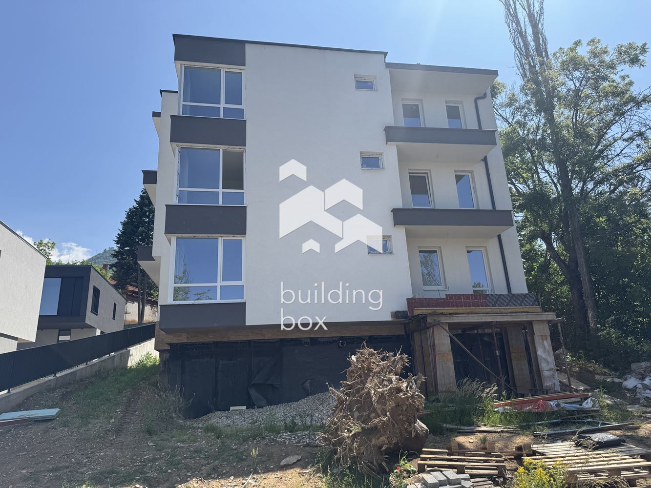 Двустаен апартамент в ж.к. Бояна