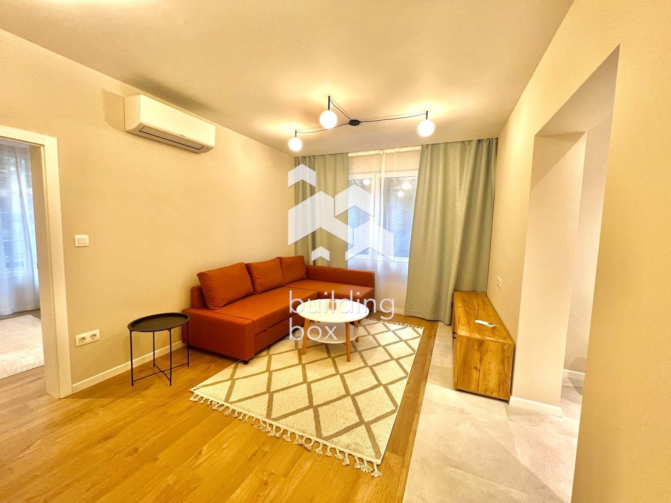 Двустаен апартамент в Лозенец