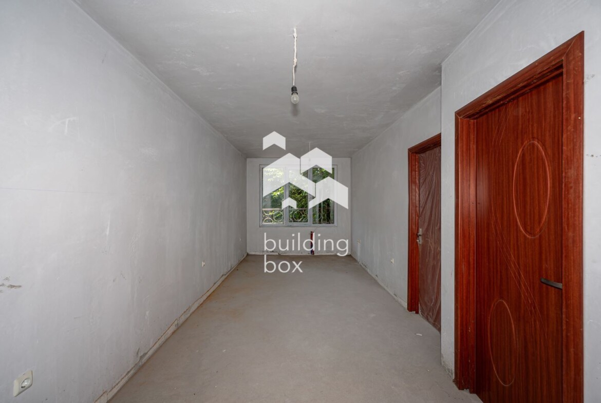 Двустаен апартамент - кв. Кършияка - 0