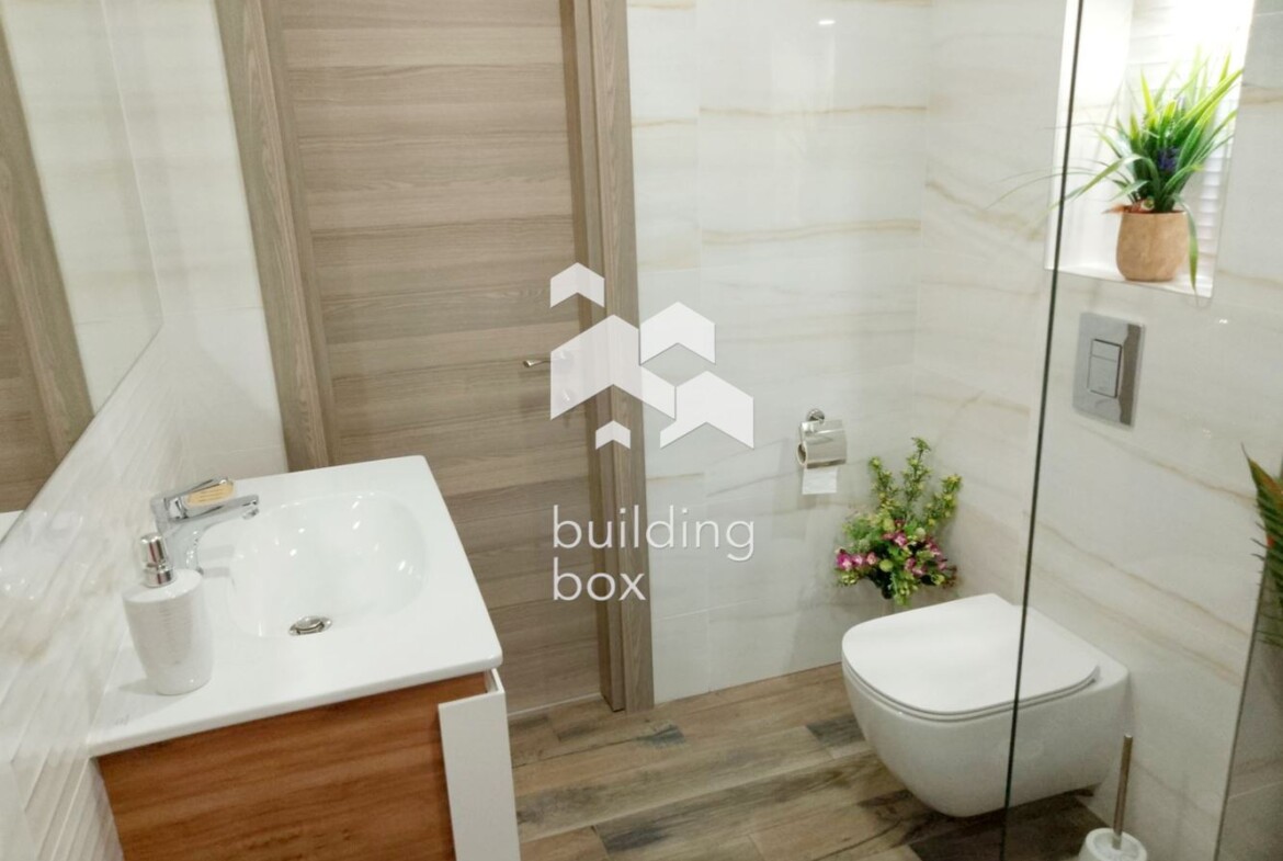 Модерен тристаен апартамент в Манастирски Ливади - 0