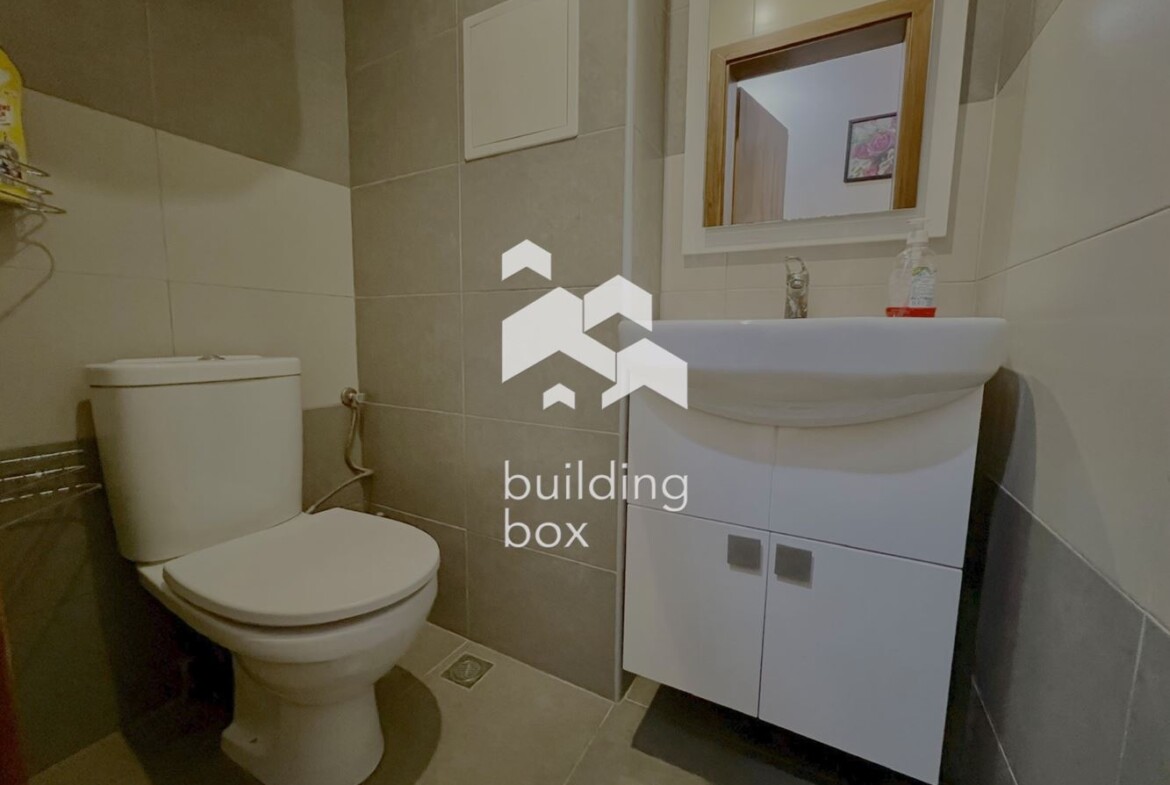 Тристаен апартамент в идеален Център - 0