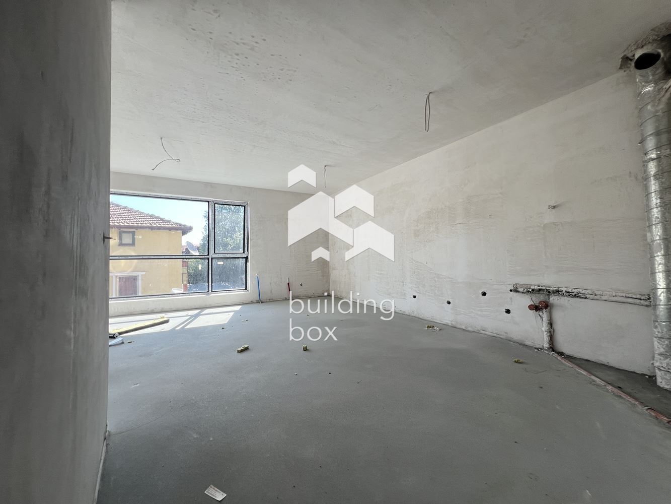 Тристаен апартамент в нова модерна сграда – Централна София - 0