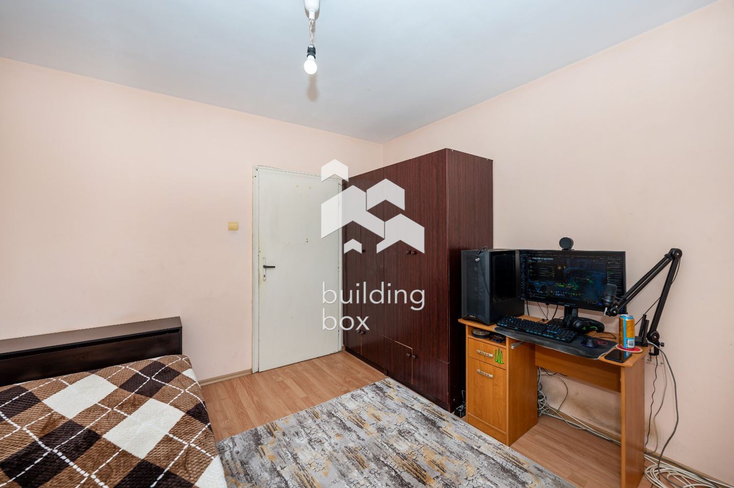 Двустаен апартамент - кв. "Христо Смирненски" - 0