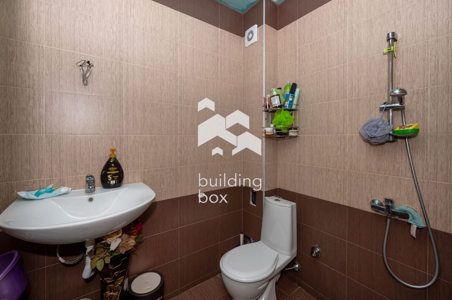 Самостоятелна къща - с. Първенец - 0