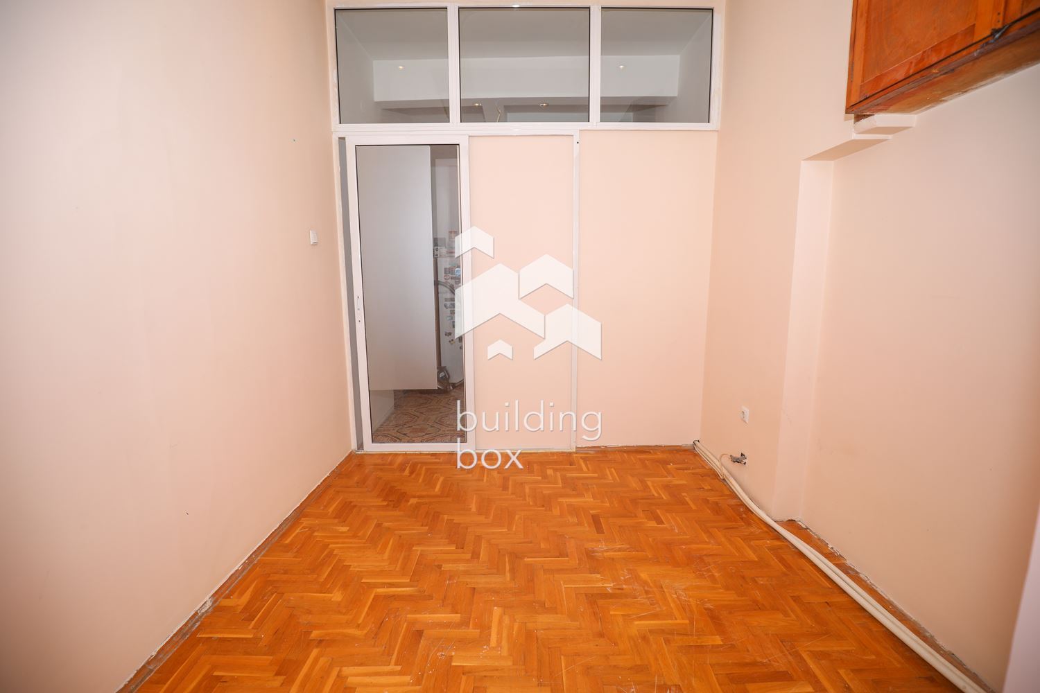 Тристаен апартамент в Център - 0