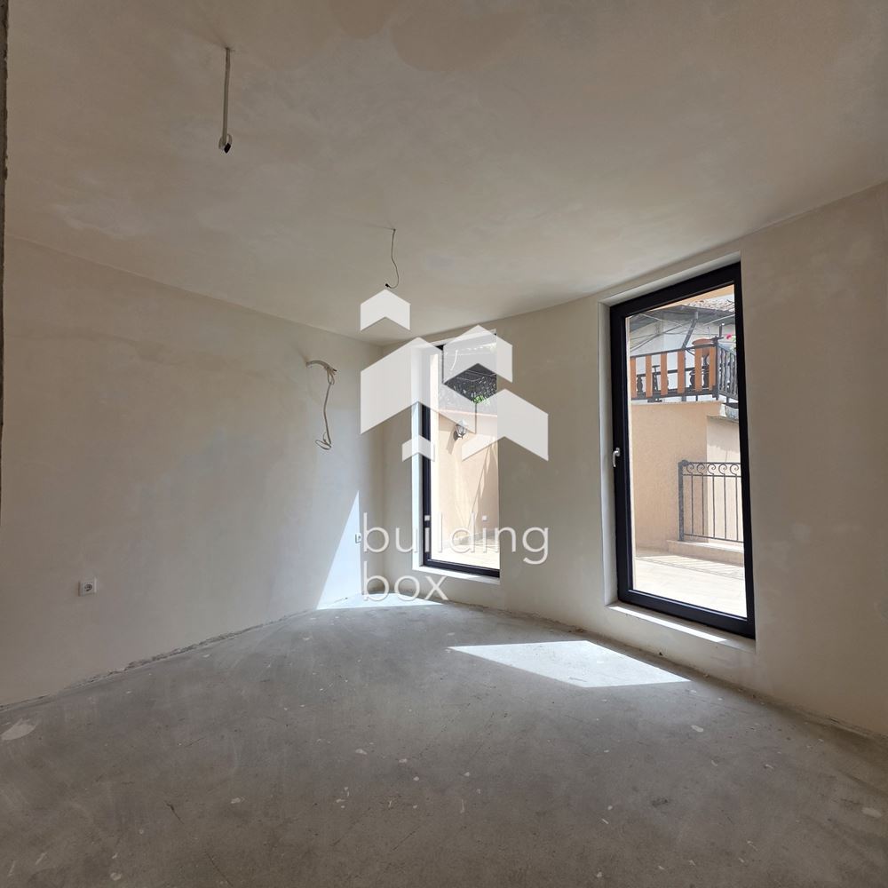 Двустаен апартамент - Център - 0