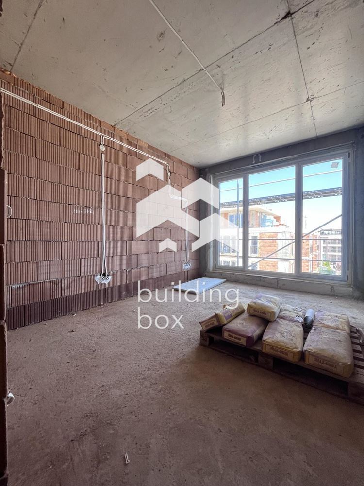 Тристаен апартамент - ж.к. Витоша - 0