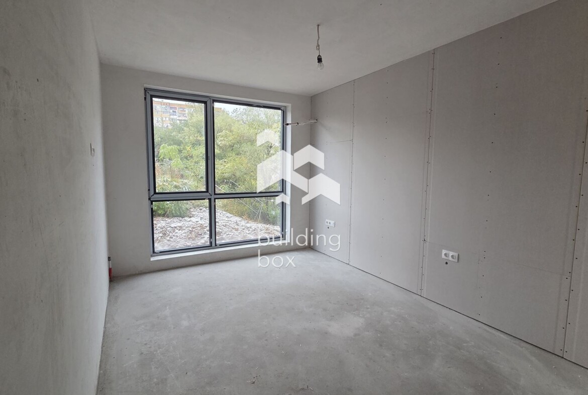 Тристаен апартамент в кв. „Овча Купел 2“ - 0