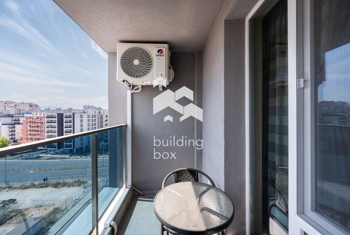 Обзаведен двустаен апартамент до Пловдивския панаир - 0