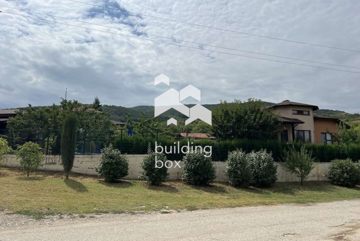 Парцел - с. Брестовица - 0