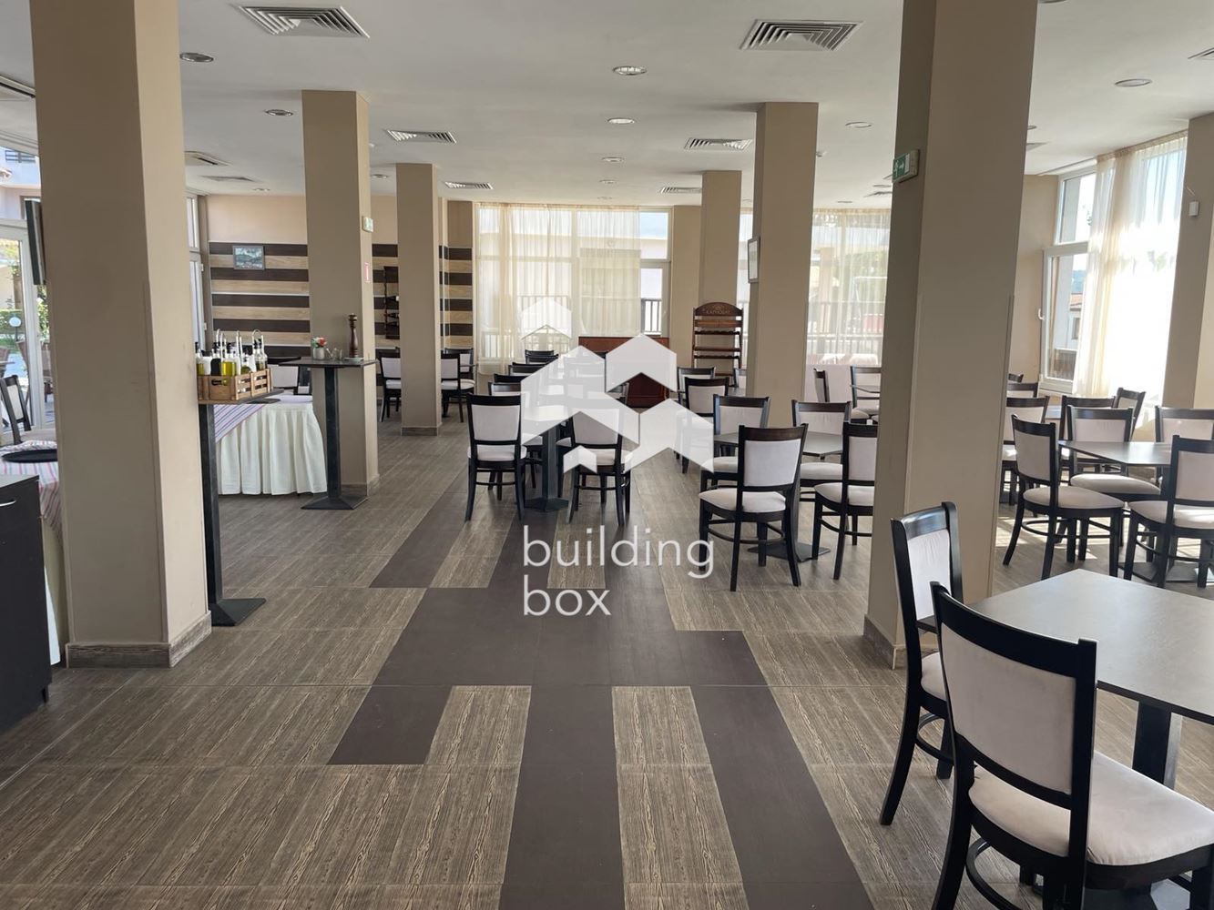 Ресторант в Комплекс Хармони Хилс - 0