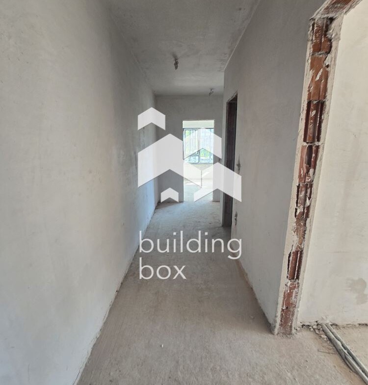 Тристаен апартамент пред АКТ 15 - кв. Витоша - 0