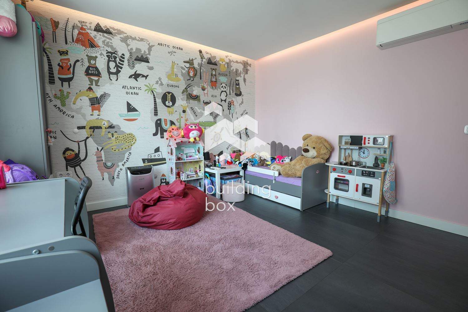 Луксозен тристаен апартамент - кв. Манастирски ливади запад - 0