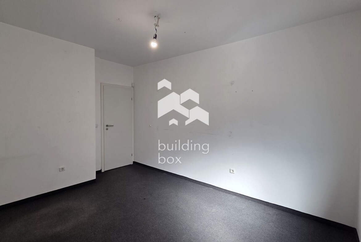 3-стаен апартамент в Гео Милев - 0