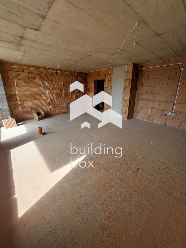 Тристаен апартамент – гр. Пловдив