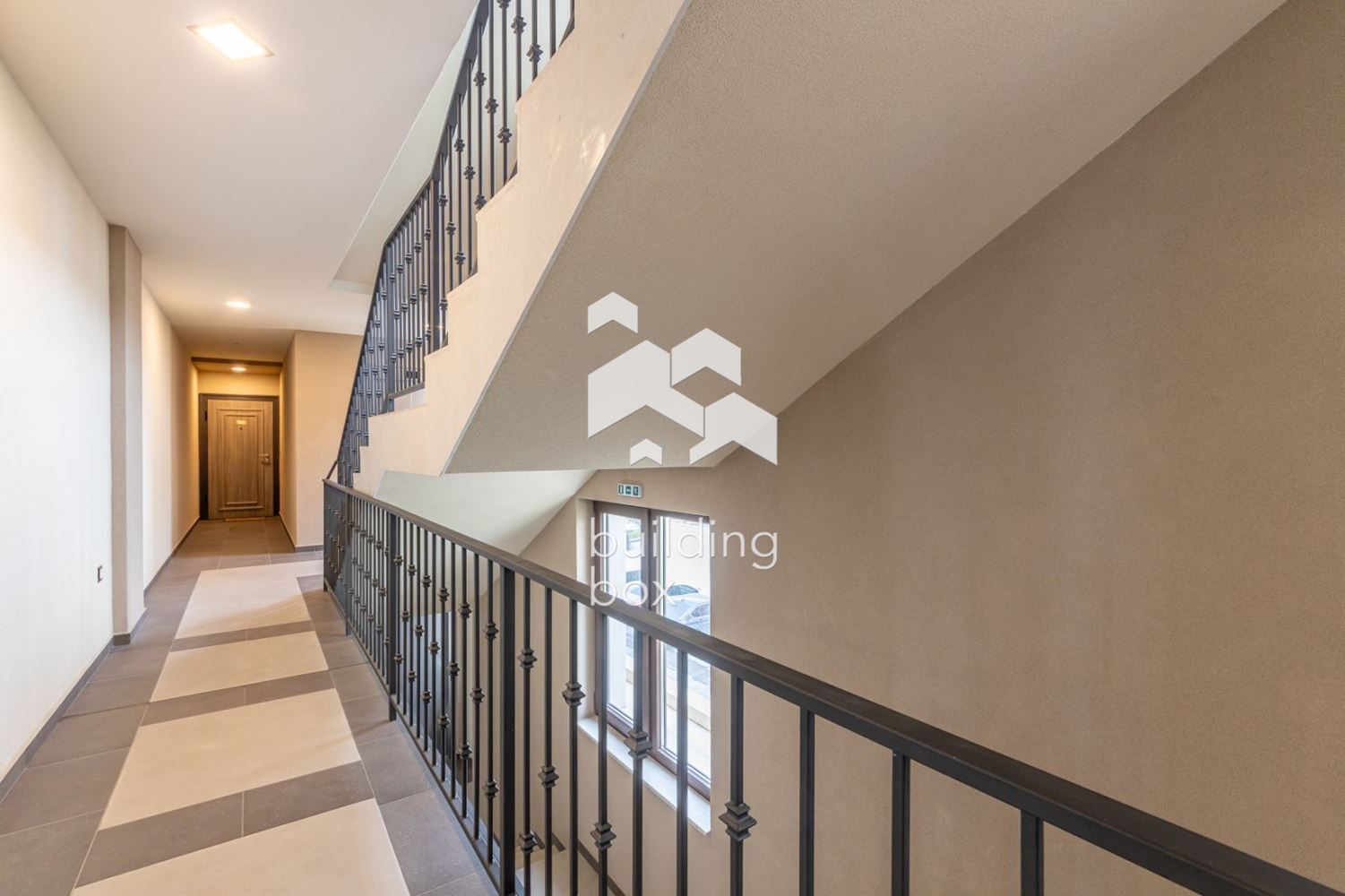 Лукс, простор и море – апартамент в бутикова сграда до к.к. Св. Св. Константин и Елена - 0