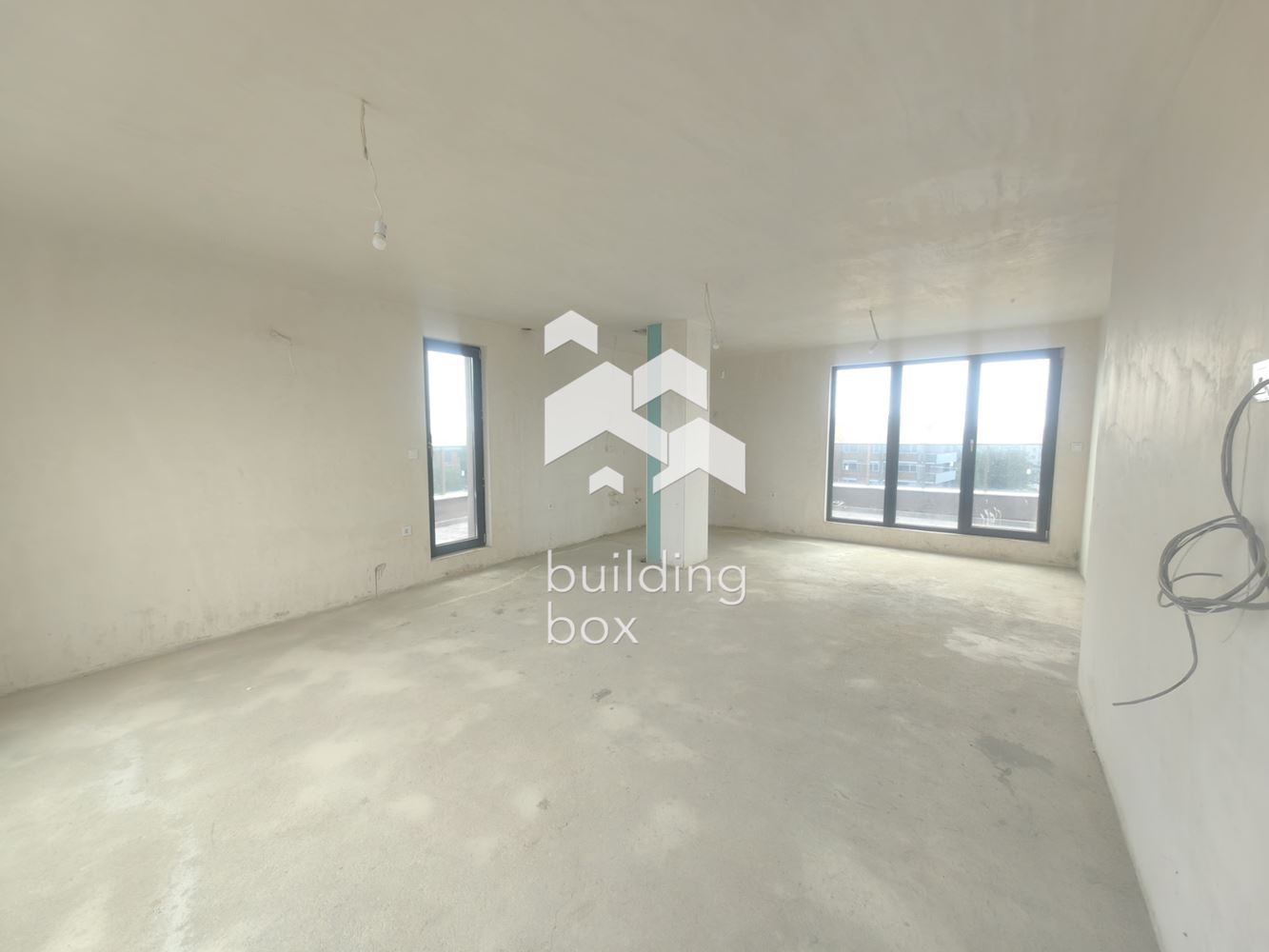 Тристаен апартамент пред АКТ16 – до “ПУ” нова сграда