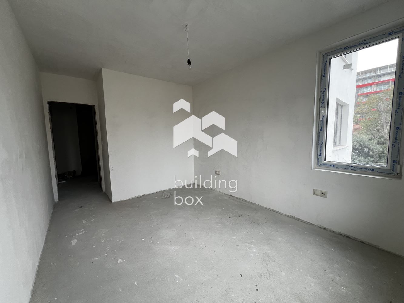 Тристаен апартамент в Оборище - 0