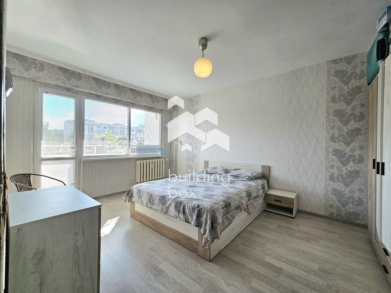 Обзаведен тристаен апартамент - кв. Люлин 3 - 0