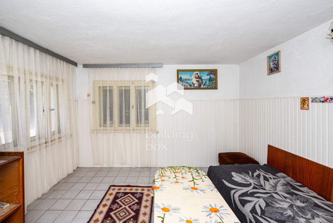 Двуетажна къща - гр. Раковски - 0