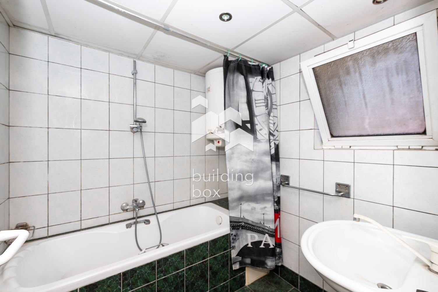 Два етажа от къща със самостоятелен вход в сърцето на град Пловдив - 0