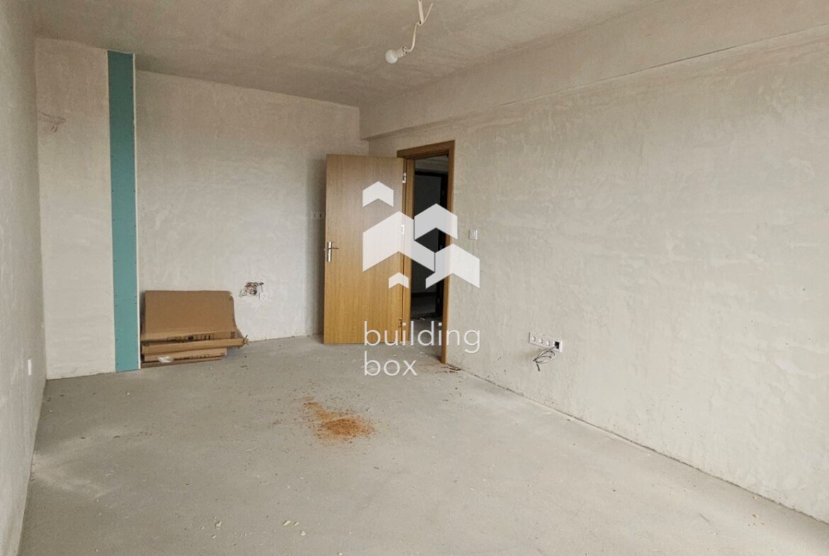 Двустаен апартамент с АКТ15 - кв. "Тракия" - 0