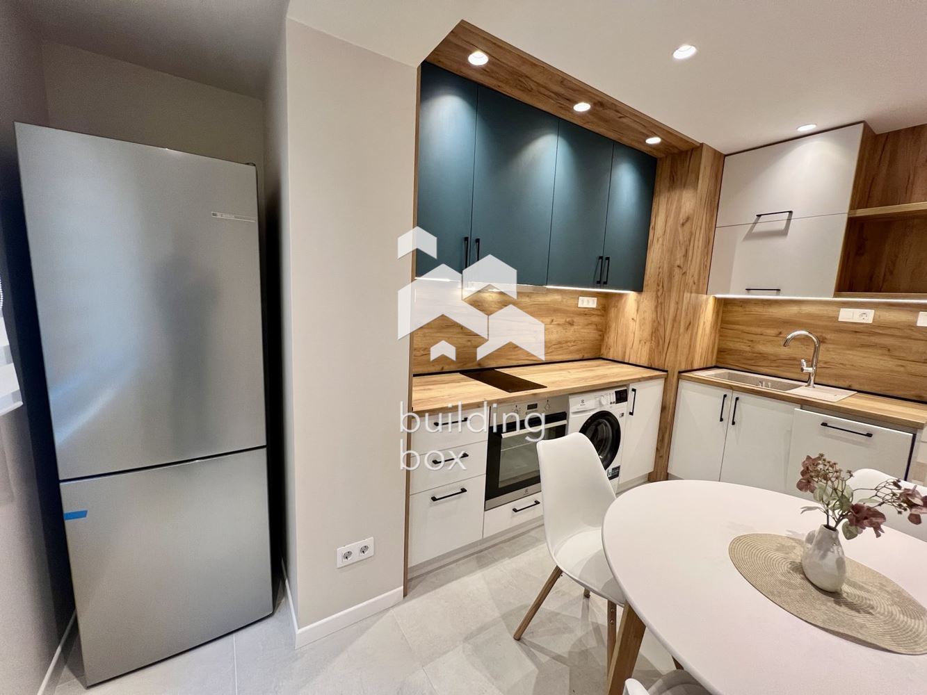 Двустаен апартамент в Лозенец - 0