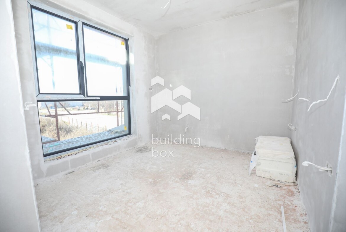 Къща на 20 минути от центъра на град София - 0