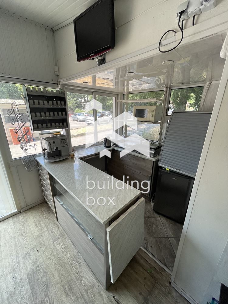 Магазин, Окръжна Болница