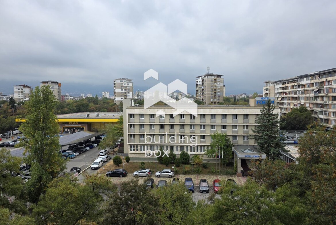 Двустаен апартамент - кв. Хиподрума - 0