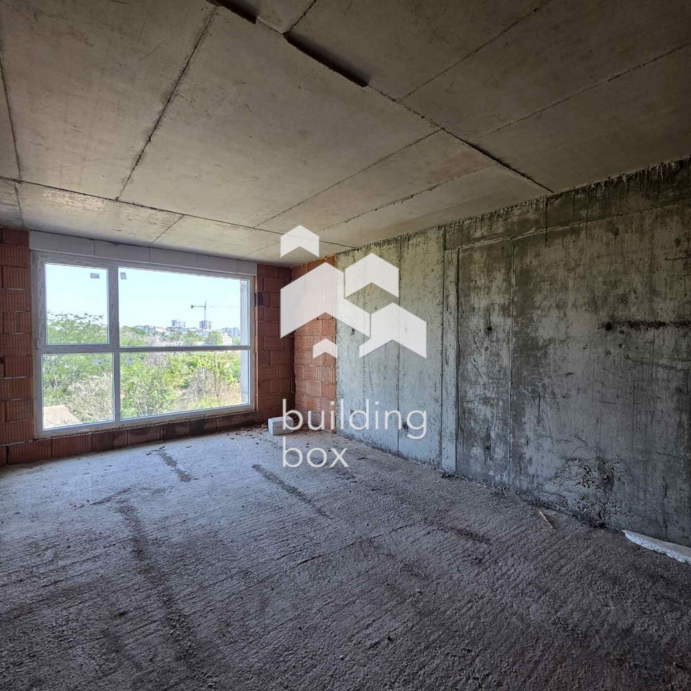 Двустаен апартамент - кв. Южен - 0