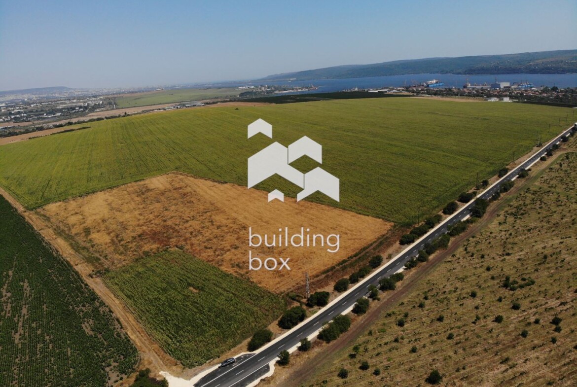 Парцели за промишлени цели в близост до село Езерово. - 0