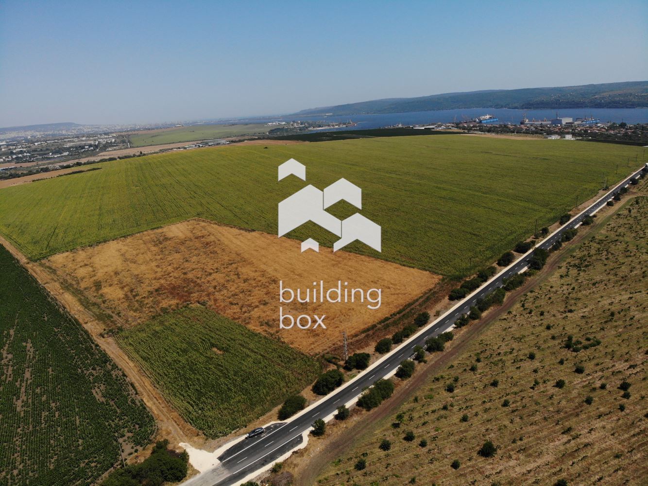 Парцели за промишлени цели в близост до село Езерово. - 0