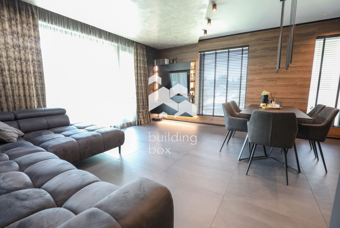 Луксозен тристаен апартамент - кв. Манастирски ливади запад - 0