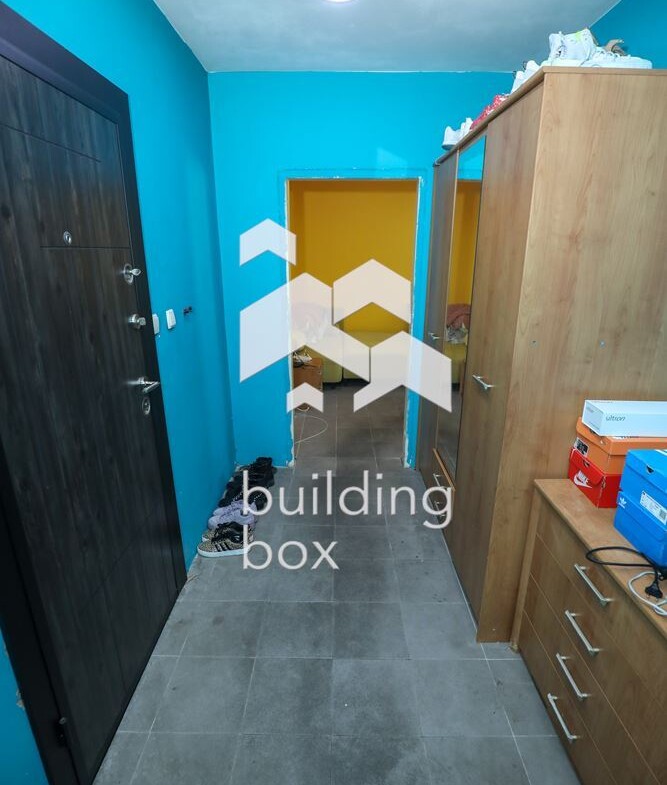 Двустаен апартамент - ж.к. Люлин 5 - 0