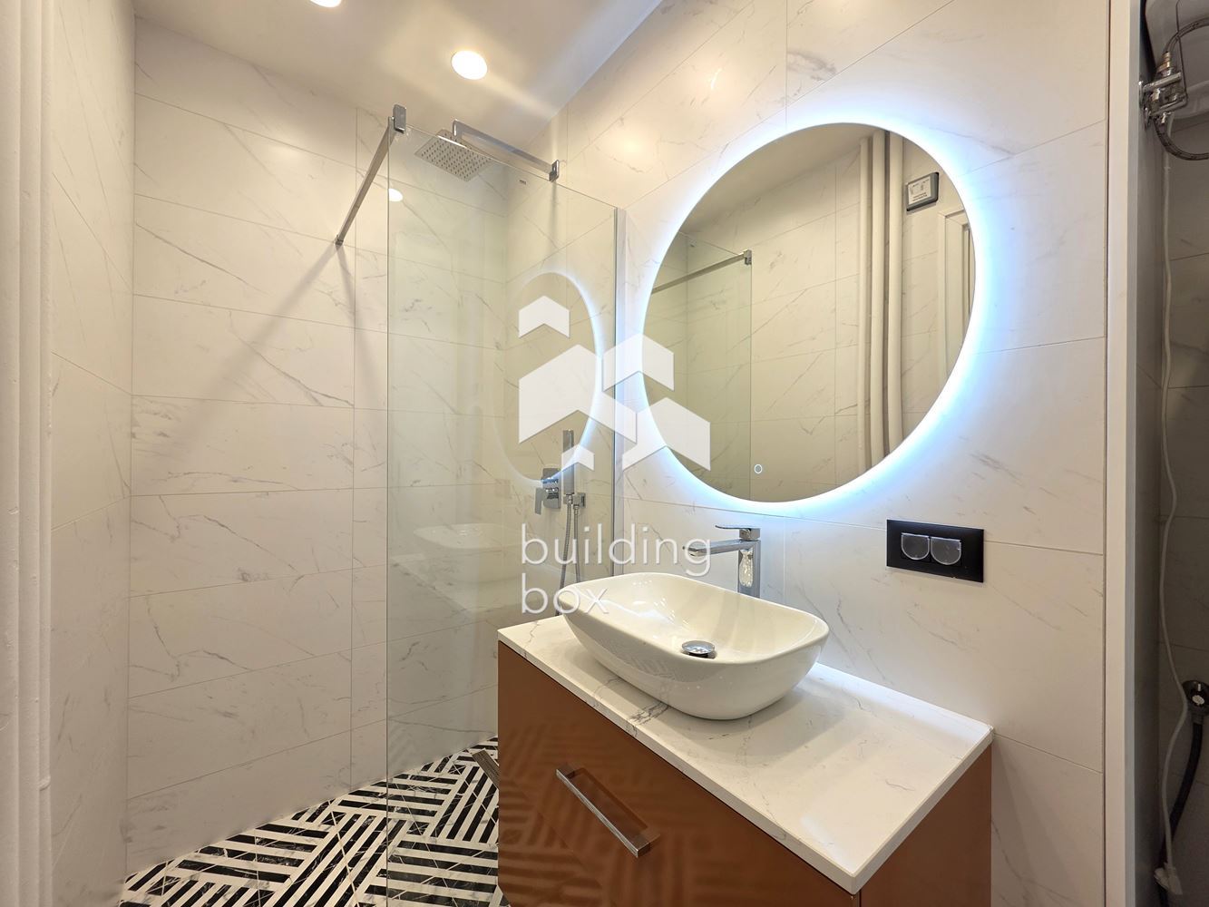 Тристаен апартамент в идеален Център - 0