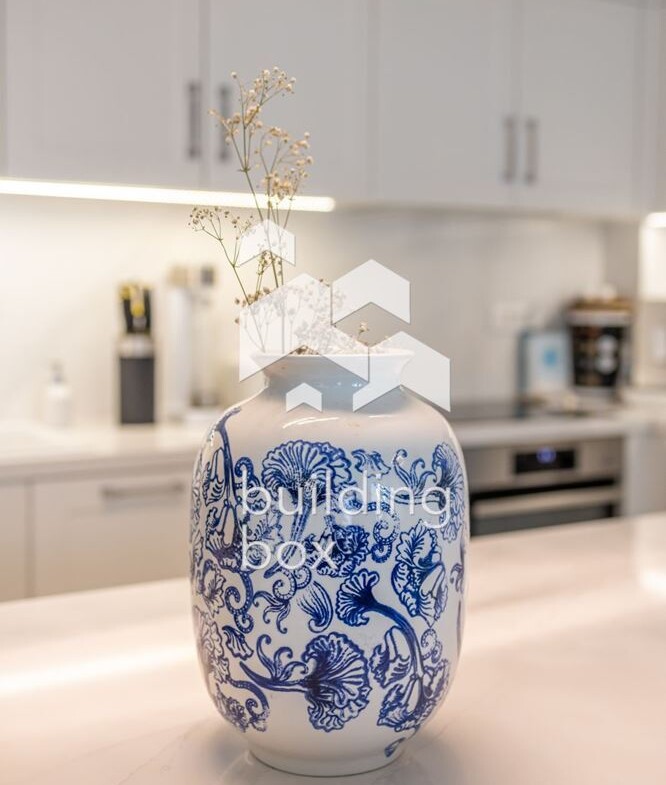 Лукс, простор и море – апартамент в бутикова сграда до к.к. Св. Св. Константин и Елена - 0