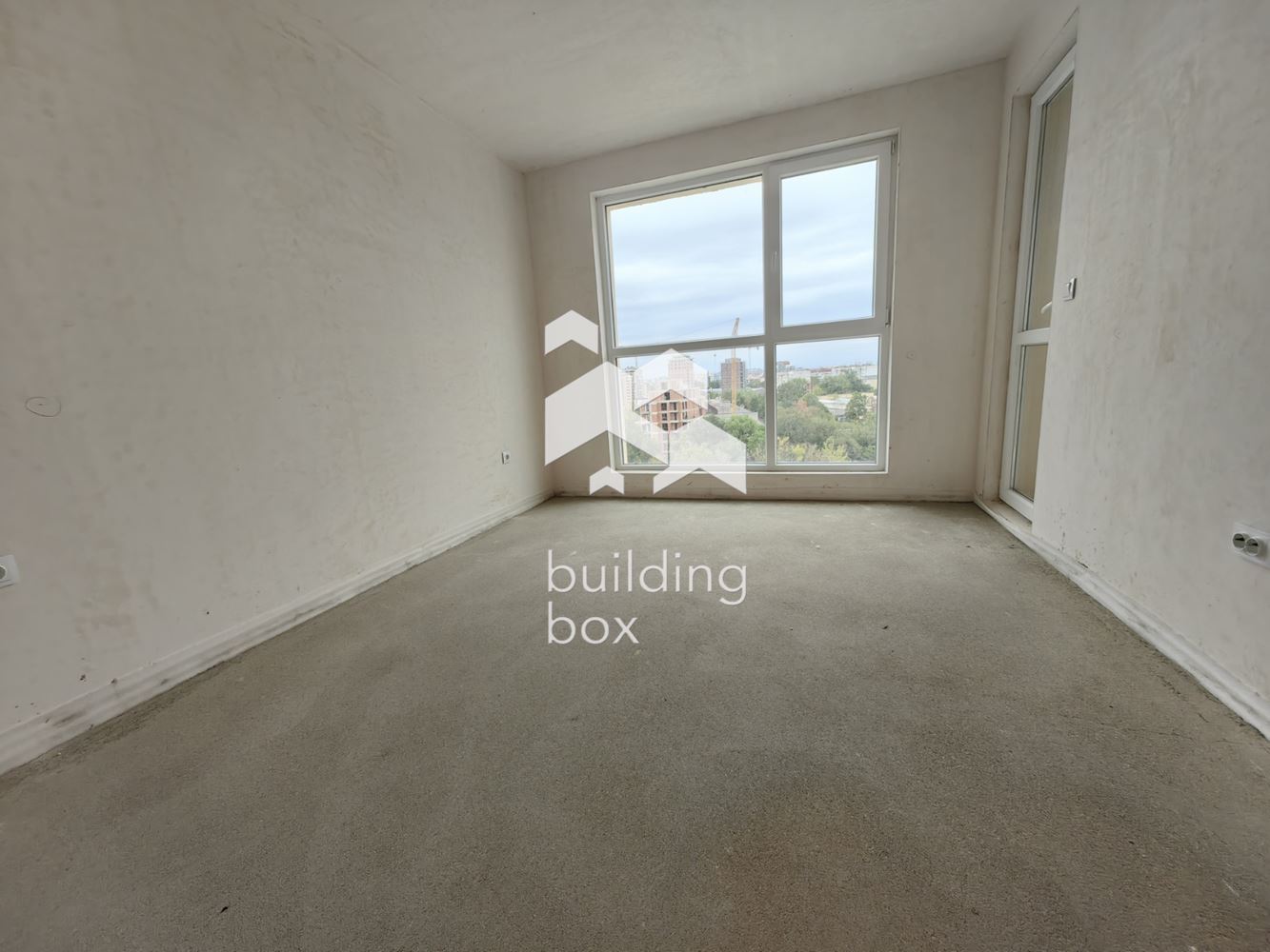 Тристаен апартамент с АКТ 16 - кв. Южен - 0