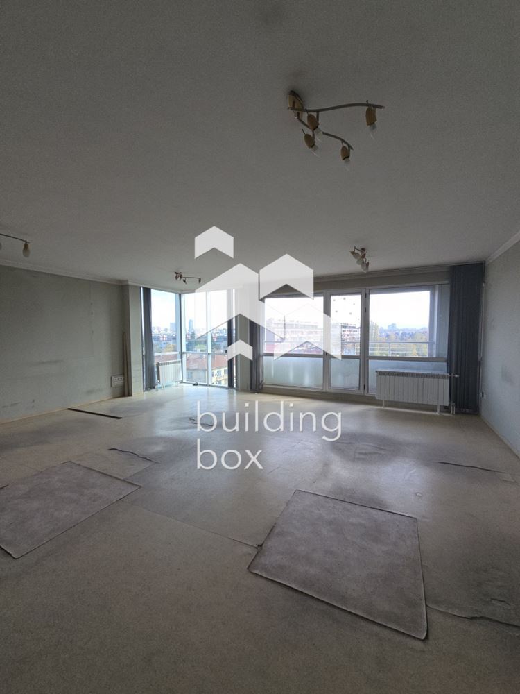 Панорамен 3-стаен апартамент с акт 16 в кв.Борово - 0