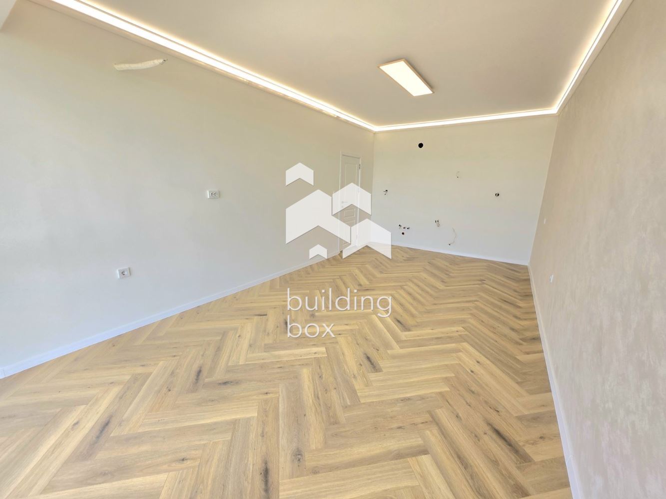 3-стаен - Варна, Зимно кино Тракия - 0