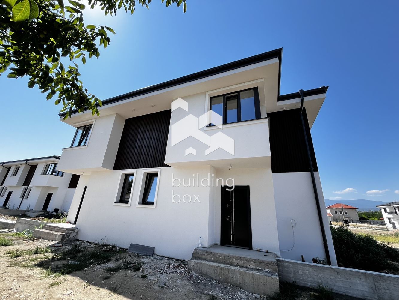 Двуетажна къща – гр. Пловдив