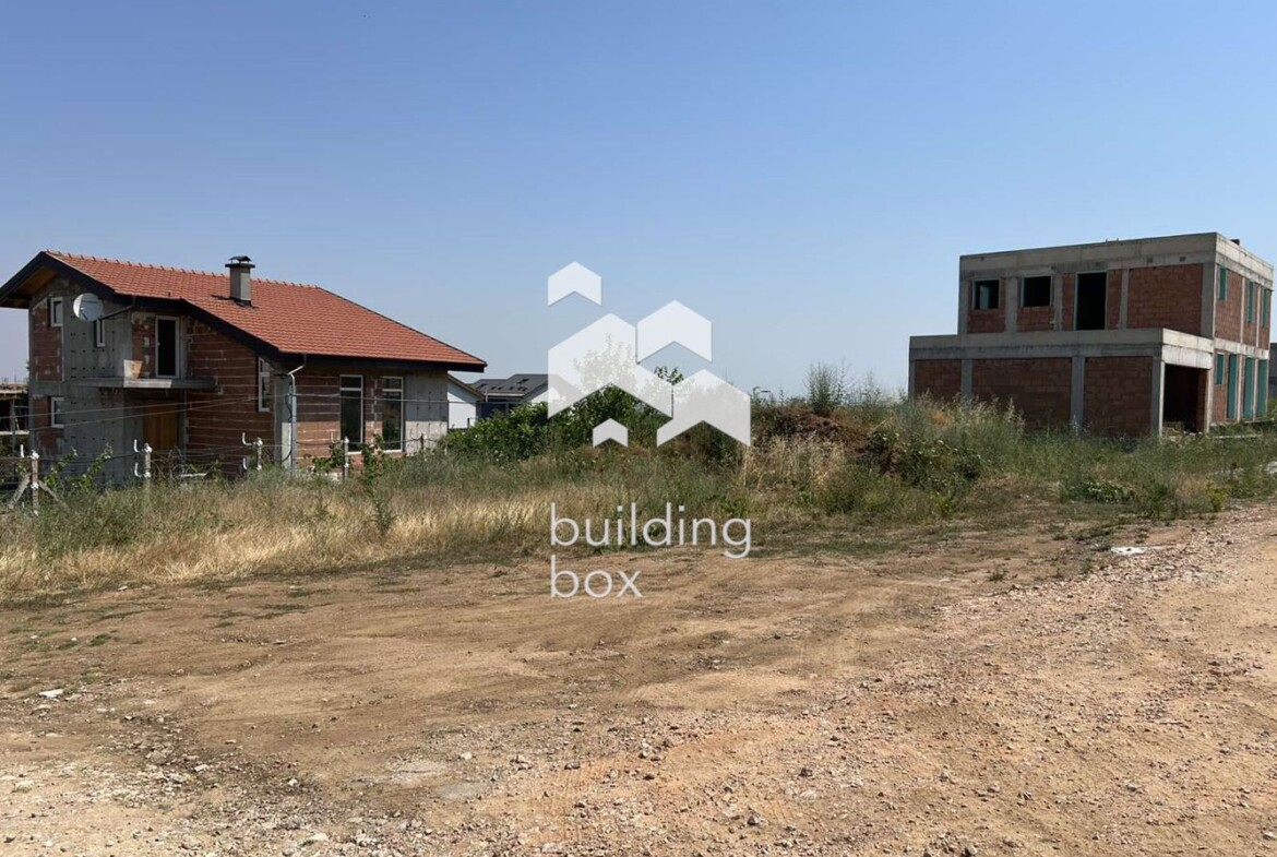 Парцел - с. Марково - 0