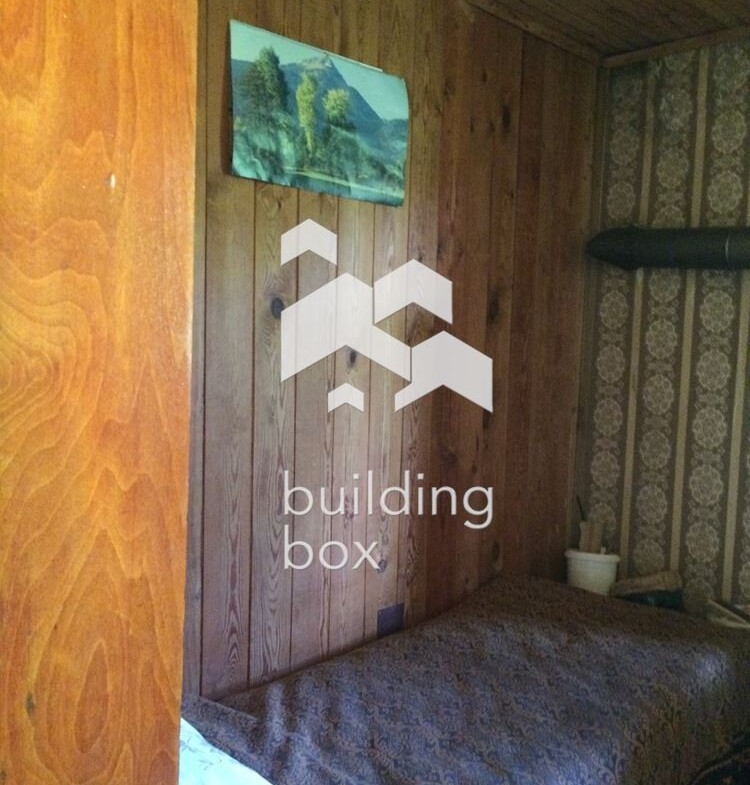 Къща във вилната зона на с. Макоцево - 0